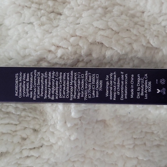 Dragon beauty lip job liner & sharpener - Picture 3 of 5